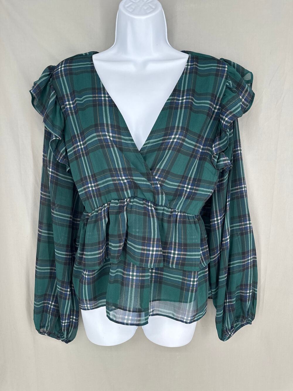 Torrid Top Womens 1X Green Plaid Tartan Ruffle Blue V Neck Long Sleeve Academia